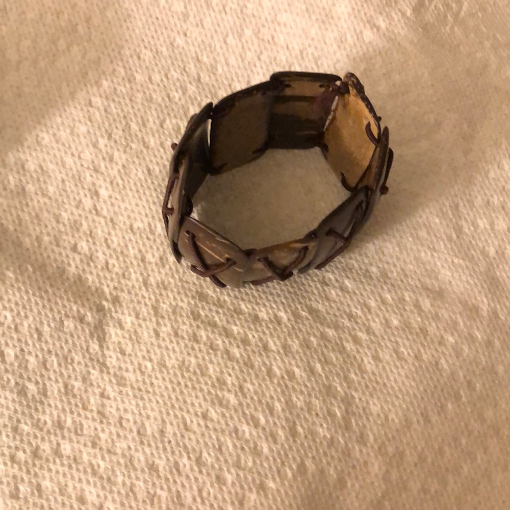 Rustic bracelet. - Picture 2 of 3